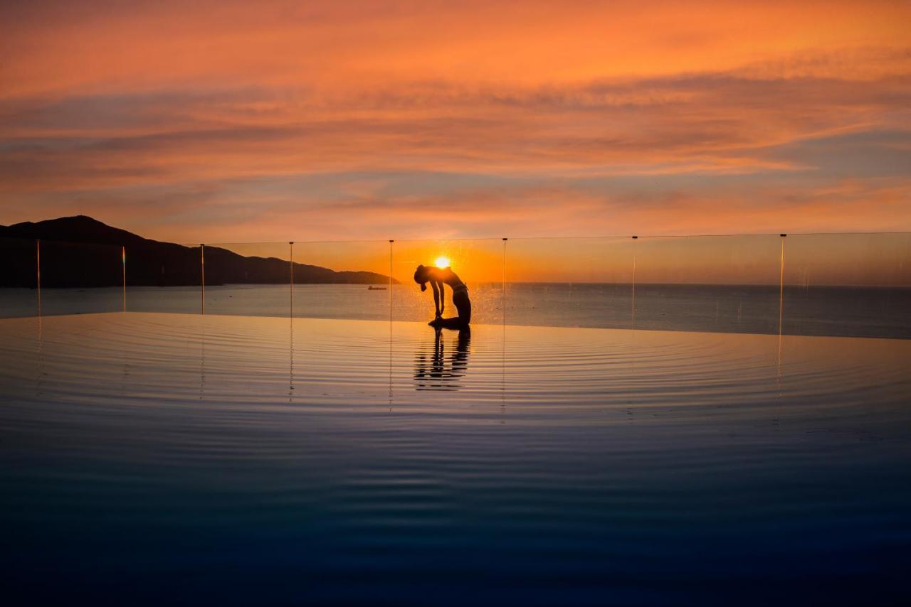 Canvas Danang Beach Hotel Екстериор снимка