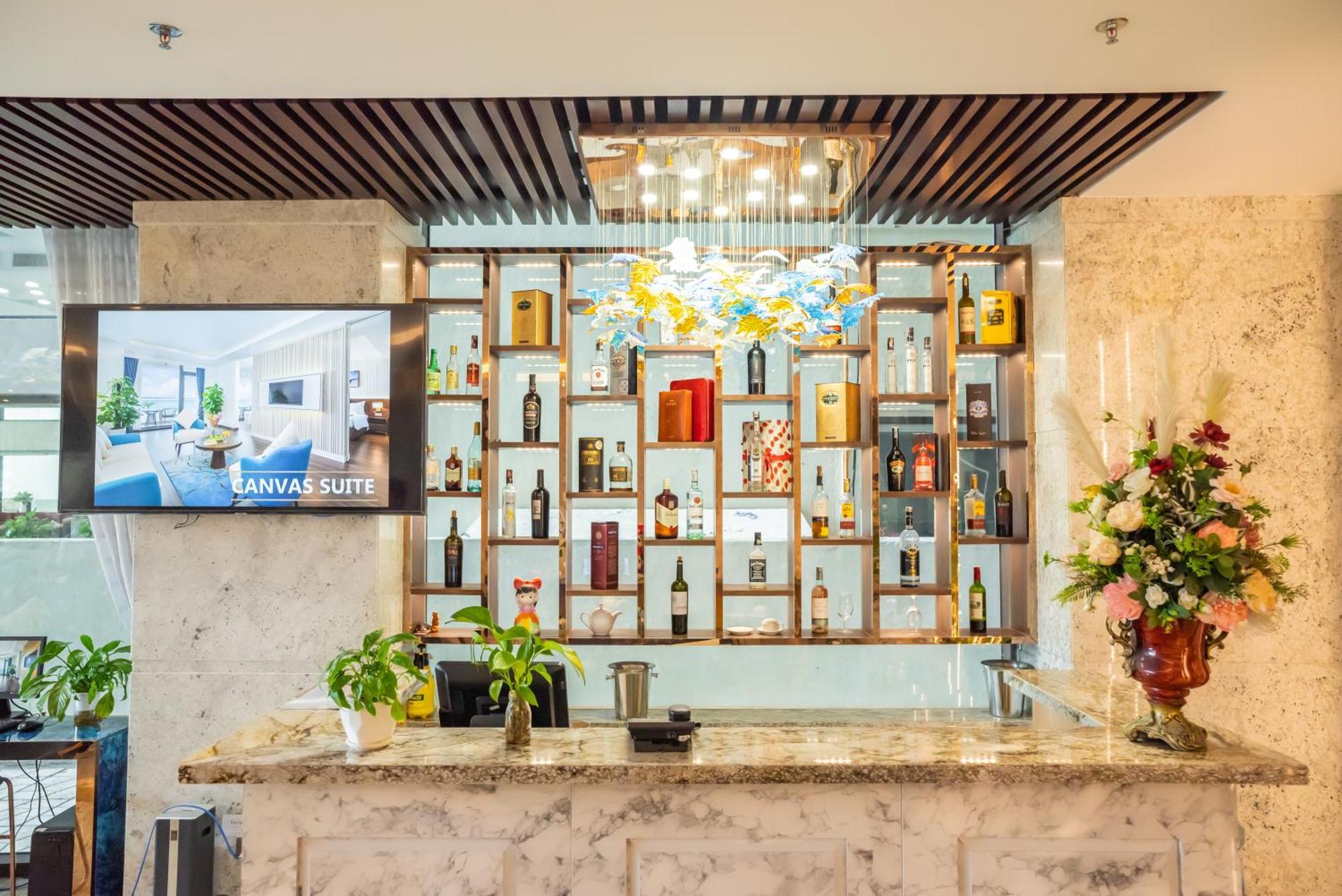 Canvas Danang Beach Hotel Екстериор снимка