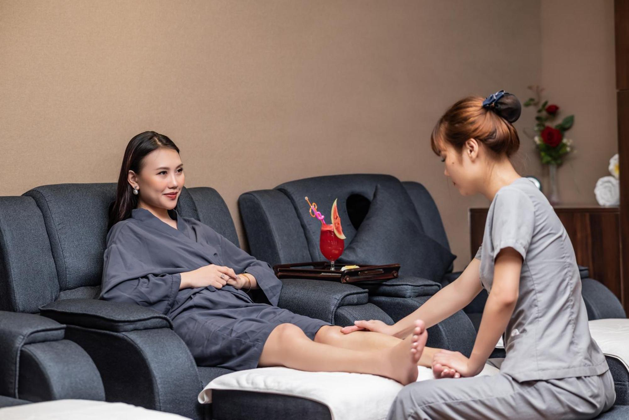 Canvas Danang Beach Hotel Екстериор снимка