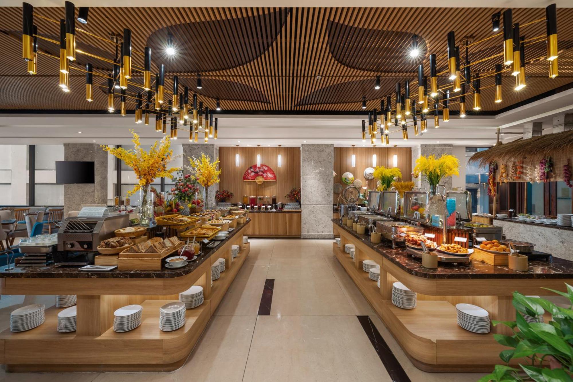 Canvas Danang Beach Hotel Екстериор снимка